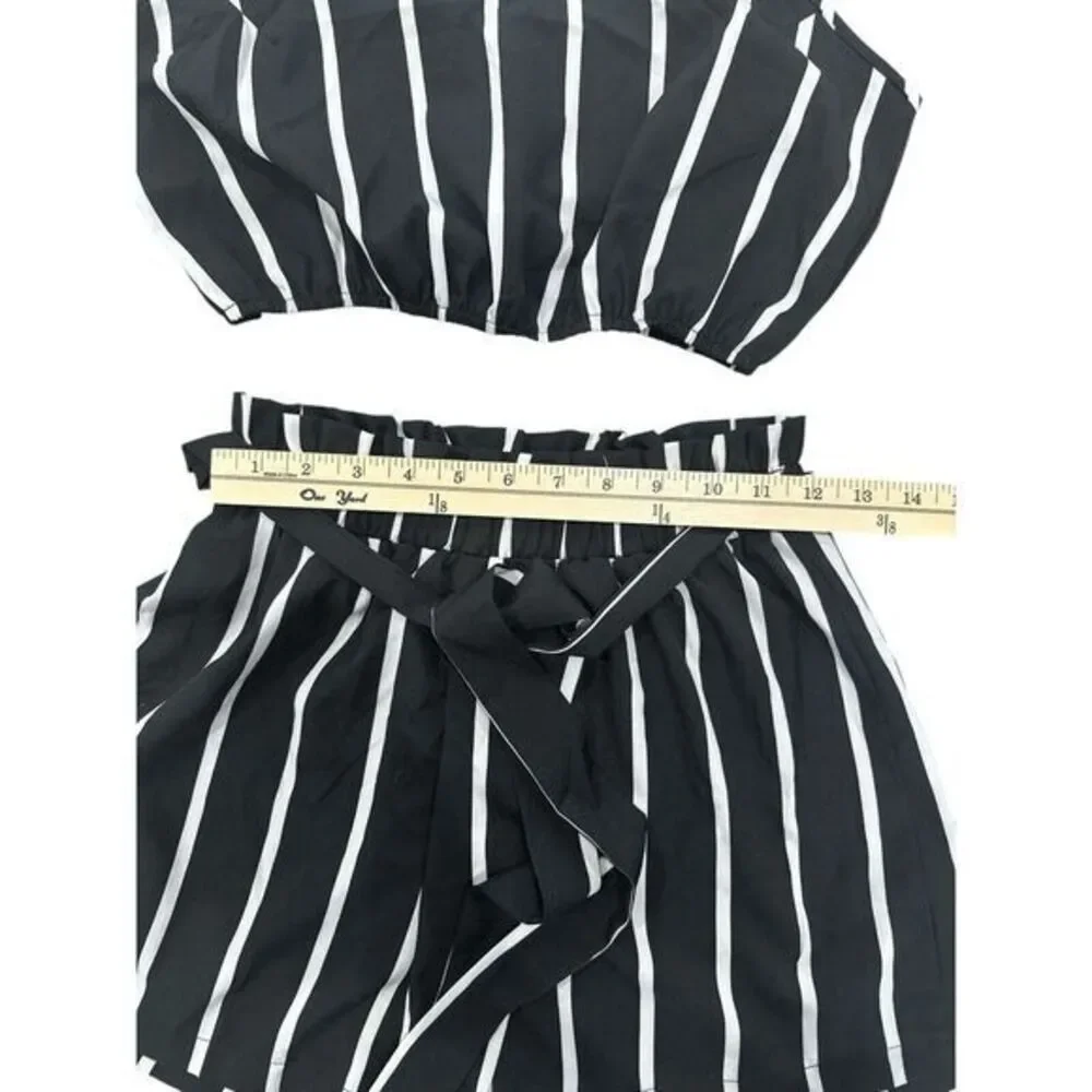 Shein black & white striped‎ crop-top outfit Size Medium